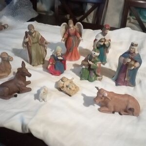 Handcrafted Christmas Nativity Scene Figurines Set
